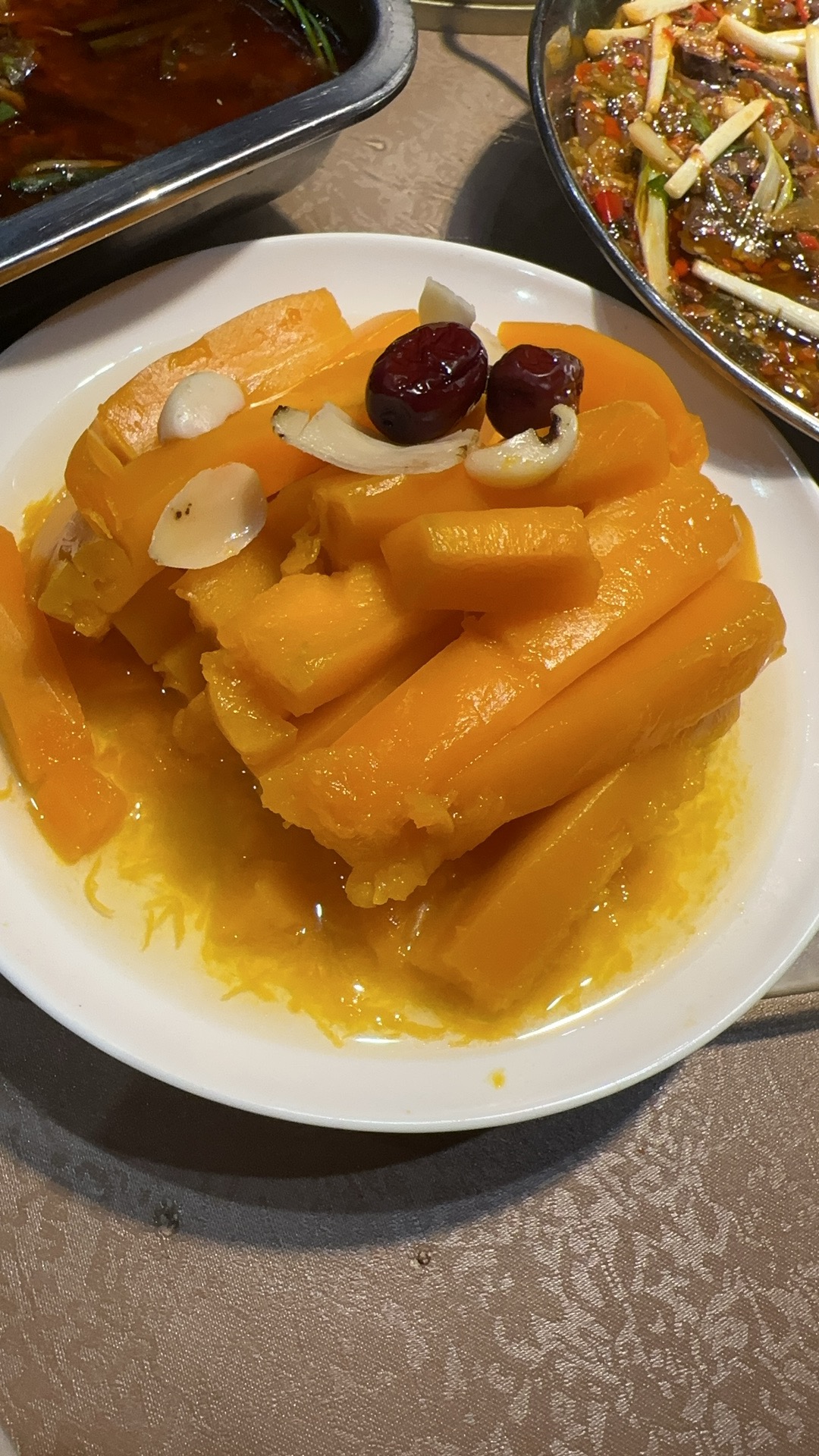 蹄花汤送米饭一个